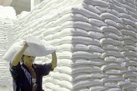 Волинські заводи вироблять цукру вдвічі більше, ніж треба?