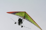 Волинські прикордонники розшукують осіб, які незаконно перетнули кордон на мотодельтаплані