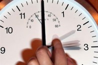 У недільну ніч українці перейдуть на зимовий час