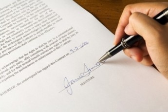 Луцька міськрада не хоче продовжувати договір оренди земельної ділянки приватній фірмі