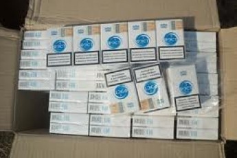 На волинській станції у цистерні поїзда виявили контрабанду цигарок
