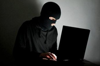 У лучанки поцупили ноутбук просто з квартири