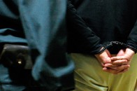 Лучанин пограбував свою матір