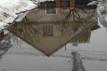 Обіцянки-цяцянки Романюка, або Чому владі вже невигідно прокладати каналізацію на Малоомелянівському масиві