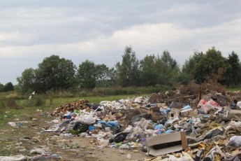 Волинські депутати хочуть, аби сміттєзвалище біля Ківерців і далі смерділо?