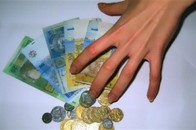 На Волині чиновниця міськради «спеклася» на підробці документів