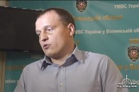 У міліції показали відео, як лучанин під домашнім арештом побив правоохоронця