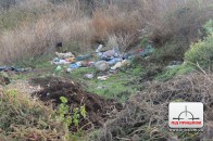 У Луцьку одна з вулиць перетворюється на сміттєзвалище
