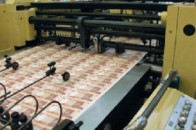В Україні можуть надрукувати більше грошей заради відновлення економіки
