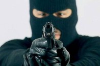 Правоохоронці затримали осіб, які можуть бути причетні до пограбування будинку митного інспектора