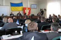 Луцькі депутати роздали землю без присутності в залі прокуратури