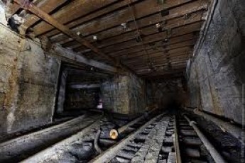 Трагедія на волинській шахті: через обвал загинув гірник