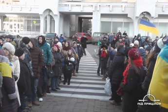 Під стінами Волиньради мітингували лучани ОНОВЛЕНО