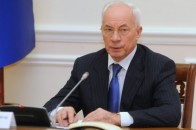Азаров пригрозив страйкуючим областям західної України недоотриманням фінансування
