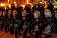 До столиці прямує колона силовиків