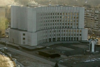 Після перерви депутати не зійшлися на сесію