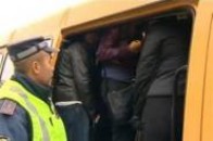 ЗМІ: на Волині міліція випадково зупинила людей, які їхали на мітинг за Януковича, та відправила їх додому пішки