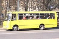 У Луцьку маршрутка переїхала через жінку, яка впала на дорогу