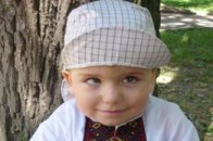 У Луцьку маленькому хлопчику збирають гроші на лікування пухлини головного мозку