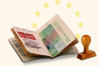 Реакція на Євромайдан в Україні: у Польщі агітують відмінити українцям візи в ЄС
