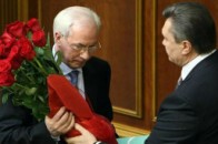Азаров заявив, що ні Президент, ні Уряд не підуть у відставку