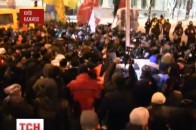 Уночі в Києві зачистили частину євромайдану