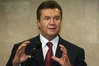 Янукович активно звільняє очільників райдержадміністрацій