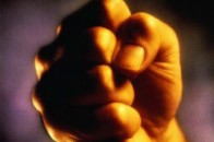 Заради розваги жорстоко побив літнього чоловіка