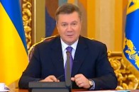Янукович розповів на що він хоче витратити російські гроші