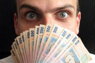 За що директор волинської шахти вимагав 20 тисяч від пенсіонера?