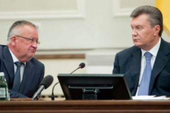 Янукович розповів Клімчуку скільки грошей виділить на Волинь