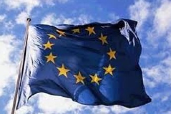 В місті на Волині спробували узаконити Прапор Євросоюзу