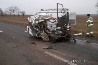 Після зіткнення з автобусом «Ланос» перетворився на бляшанку