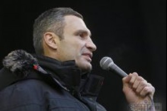 Опозиція планує зупинити транспорт і виробництво