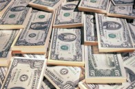 Невідомі обікрали банк в понад 300 тисяч