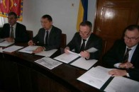 Волинські депутати розглянули більше 30 питань за 15 хвилин