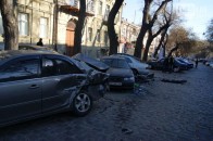 П'яна компанія на BMW протаранила п'ять автомобілів