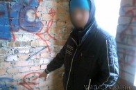 У Луцьку двоє підлітків розмалювали автівки нецензурними надписами