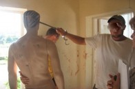 Жорстока трійця  вбивала людей та спалювала їхні обличчя