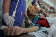 Жінка викинулася з 6-го поверху поліклініки
