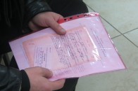 У Луцьку аптекарів виселяють з робочого місця