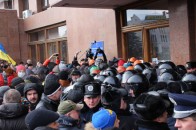Протестувальники захопили ОДА у Івано-Франківську