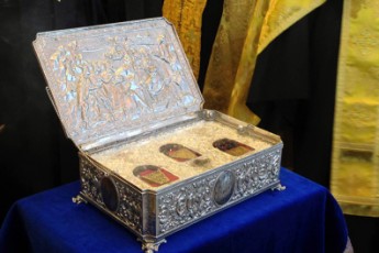 Волинська єпархія переконує, що Дари волхвів справжні, а хто не вірить - той атеїст