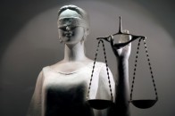 Порушення чиновниками прав людини розглядатиме Громадський суд
