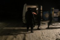 Луцькі автомайданівці привезли провізію заблокованим військовикам