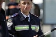 ДАІшник лягав під колеса, щоб зупинити нардепа, - ЗМІ