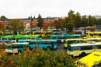 Луцьким тролейбусникам обіцяють зарплату