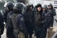 Життя за барикадами: екскурсія до табору «Беркуту»