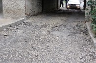 Хто відповідає за неякісний ремонт прибудинкових територій у Луцьку?