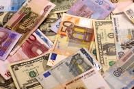 Долар на міжбанку вже 9,4 а євро зростає до 12,7